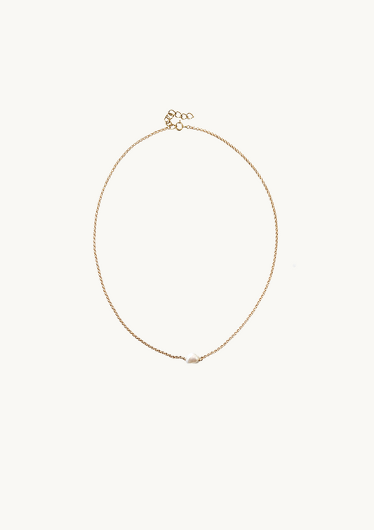 Collier May-0